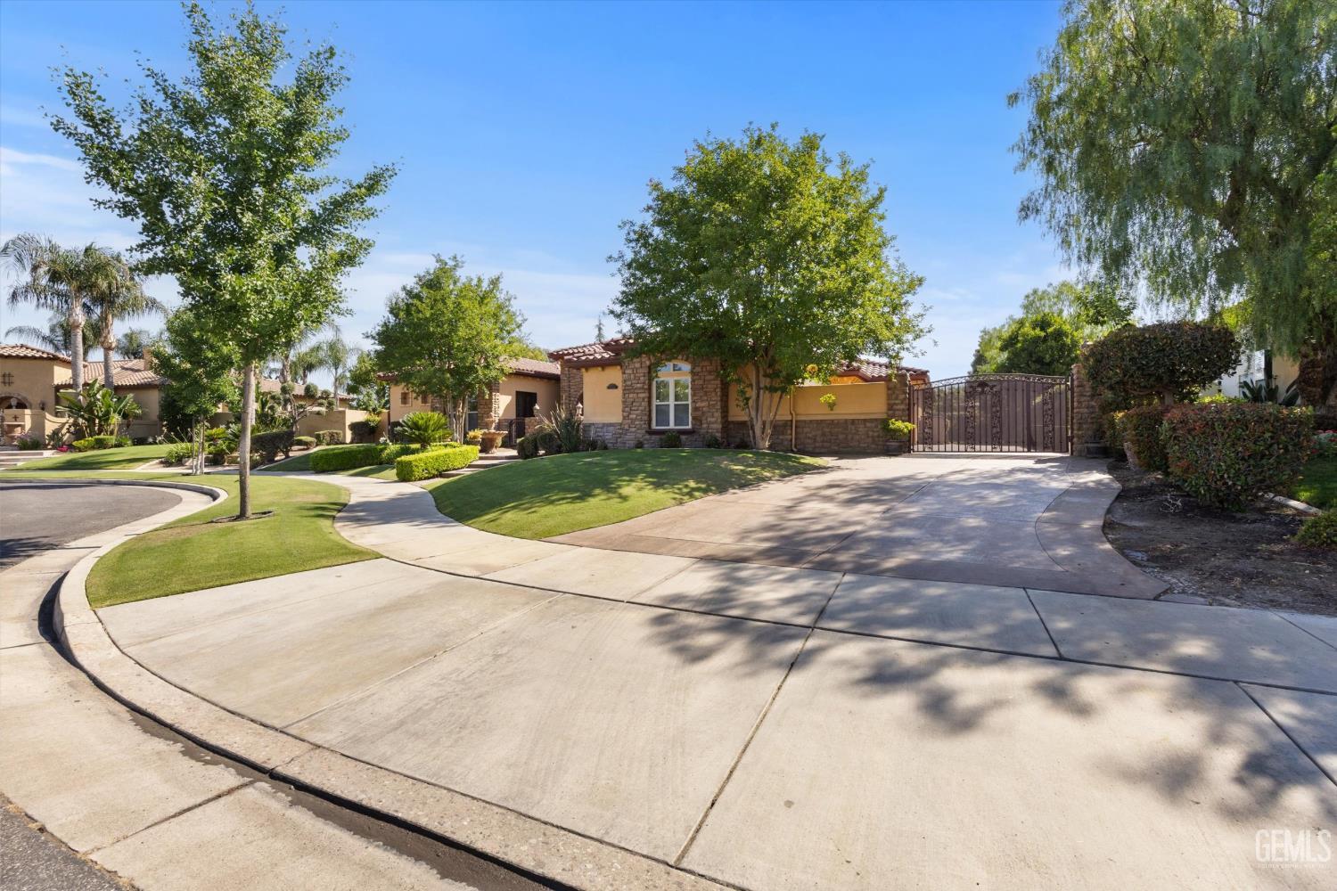 204 Somerford Court