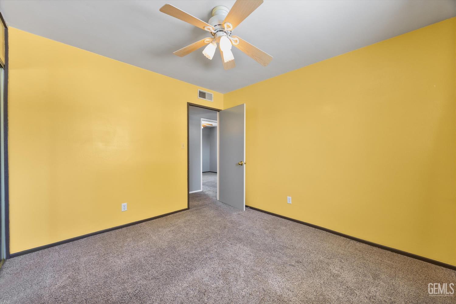 1013 Portal Avenue