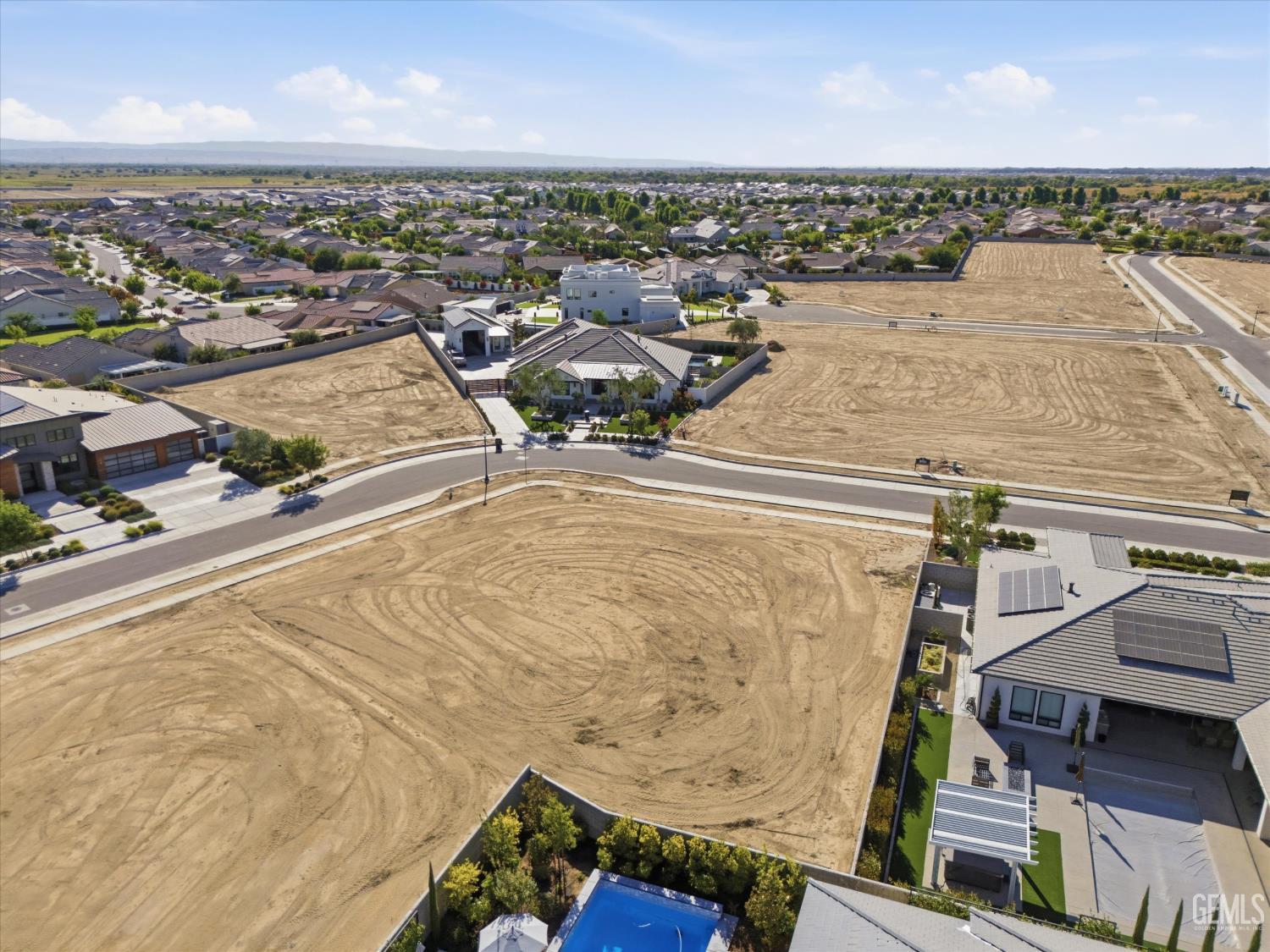 14015 Ladbrook Way