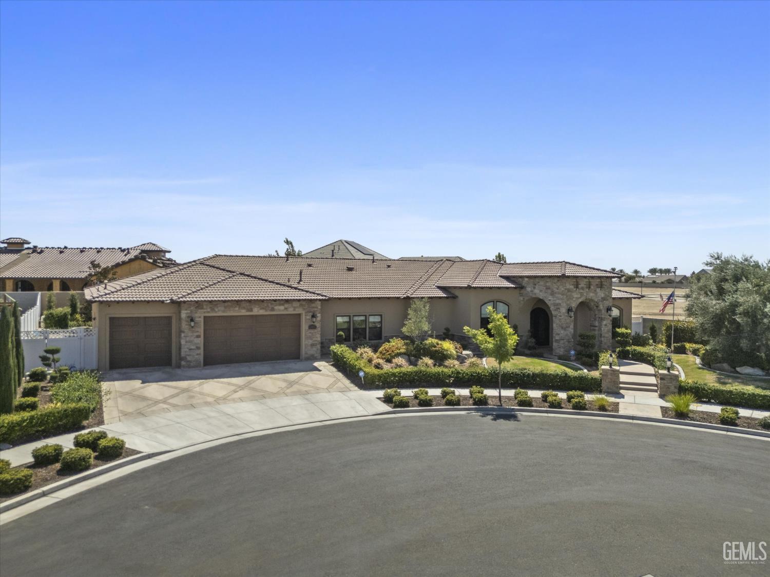 13827 Faringford Lane