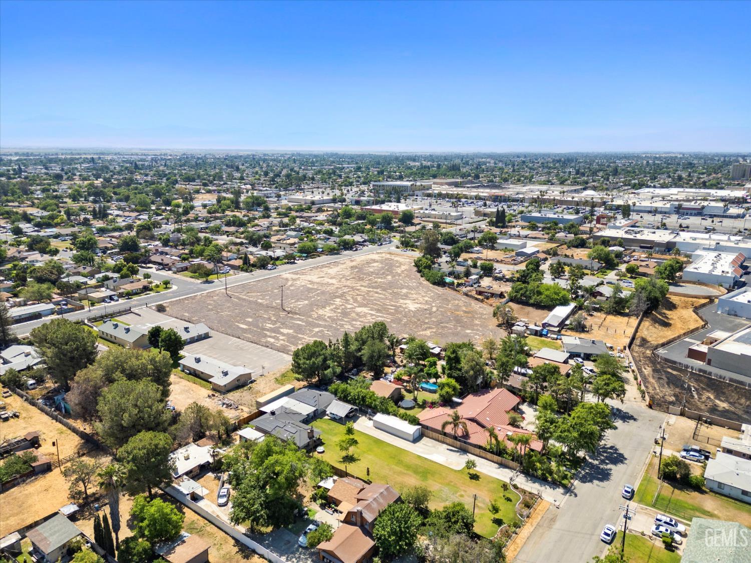 1101 Castro Lane