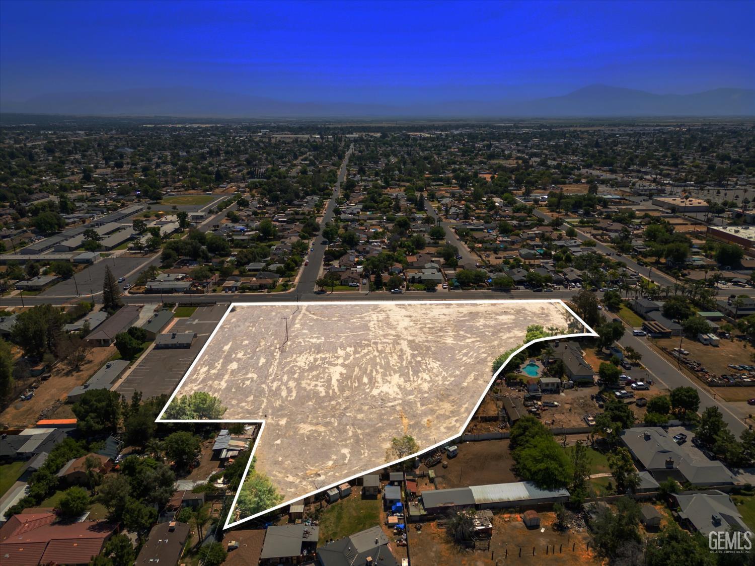 1101 Castro Lane