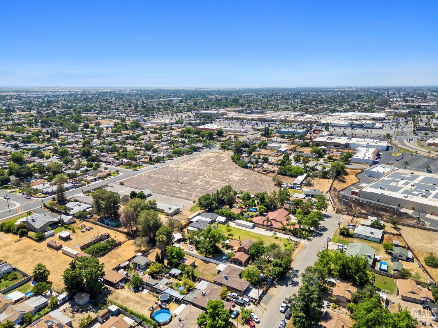 1101 Castro Lane