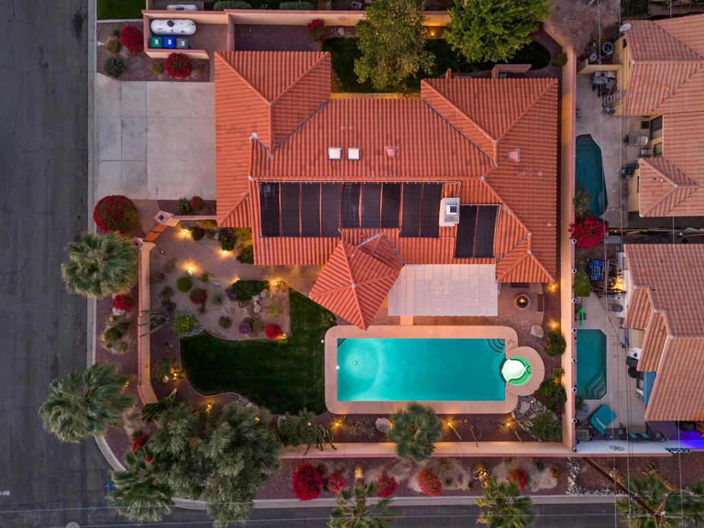 53720 Avenida Carranza