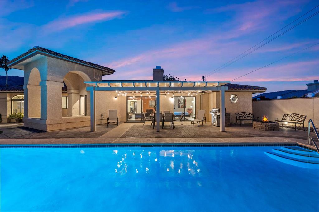 53720 Avenida Carranza