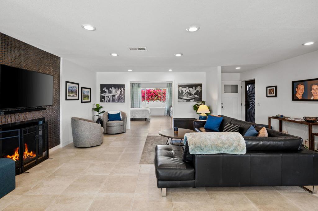 76653 New York Avenue