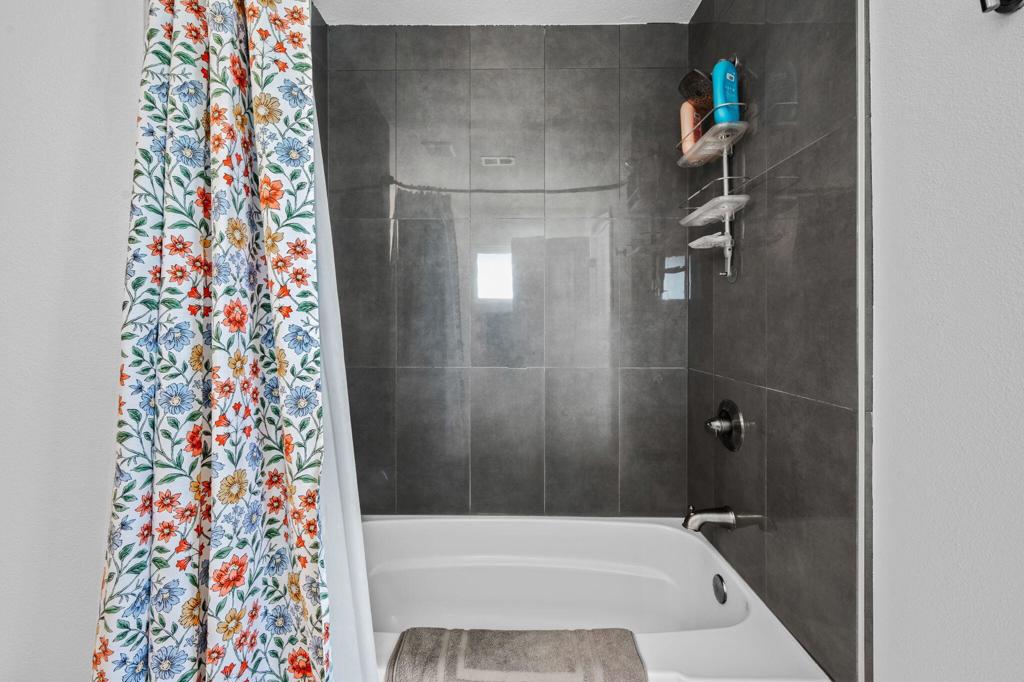 76653 New York Avenue