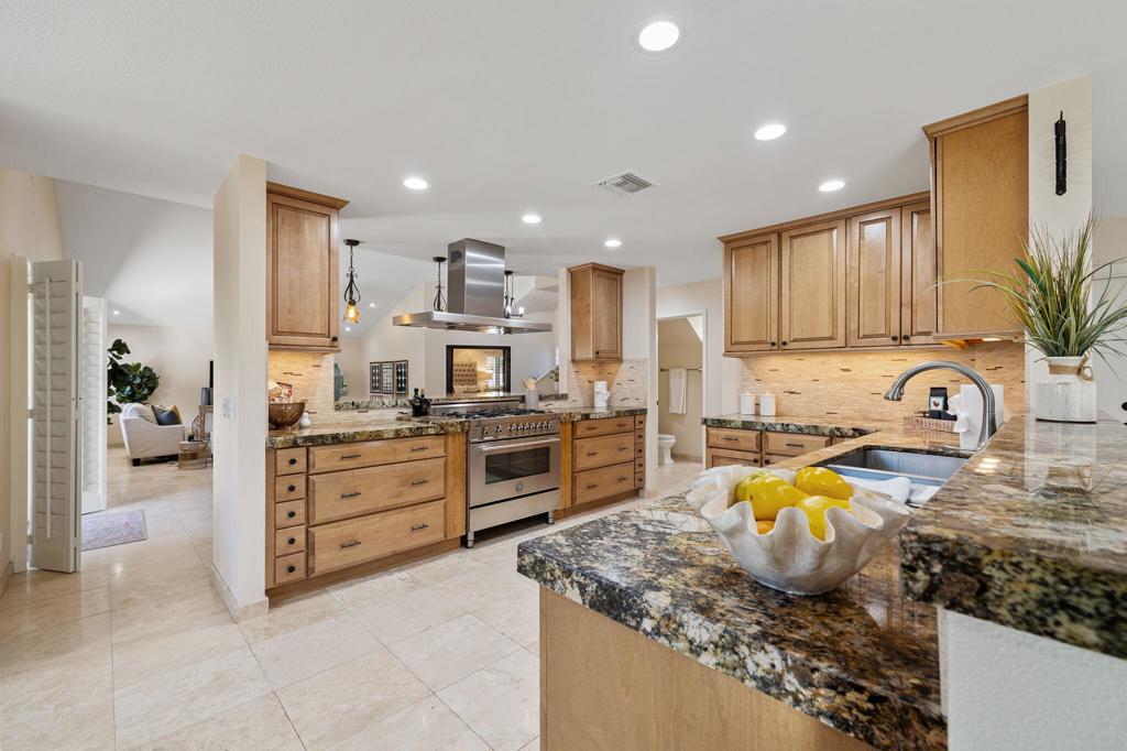 39165 Regency Way