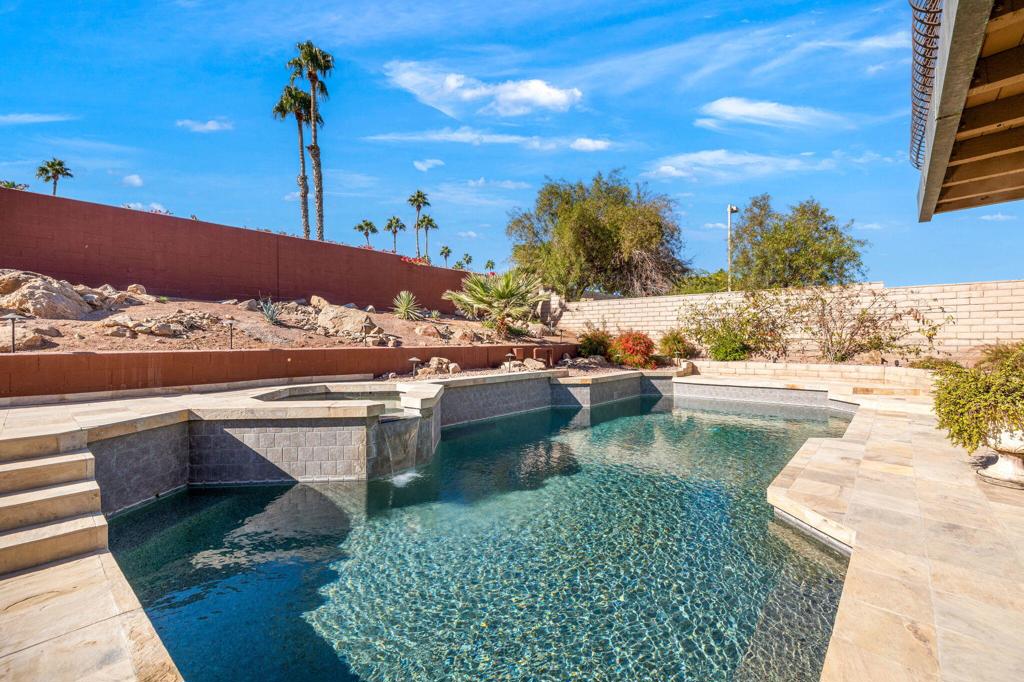 39165 Regency Way