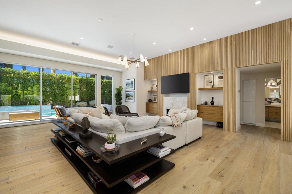 75690 Fairway Drive