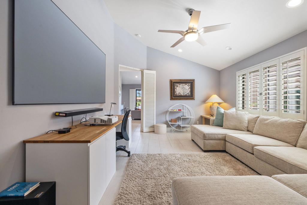 38652 Nasturtium Way