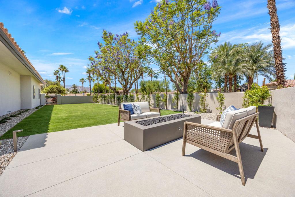 79150 Buff Bay Court