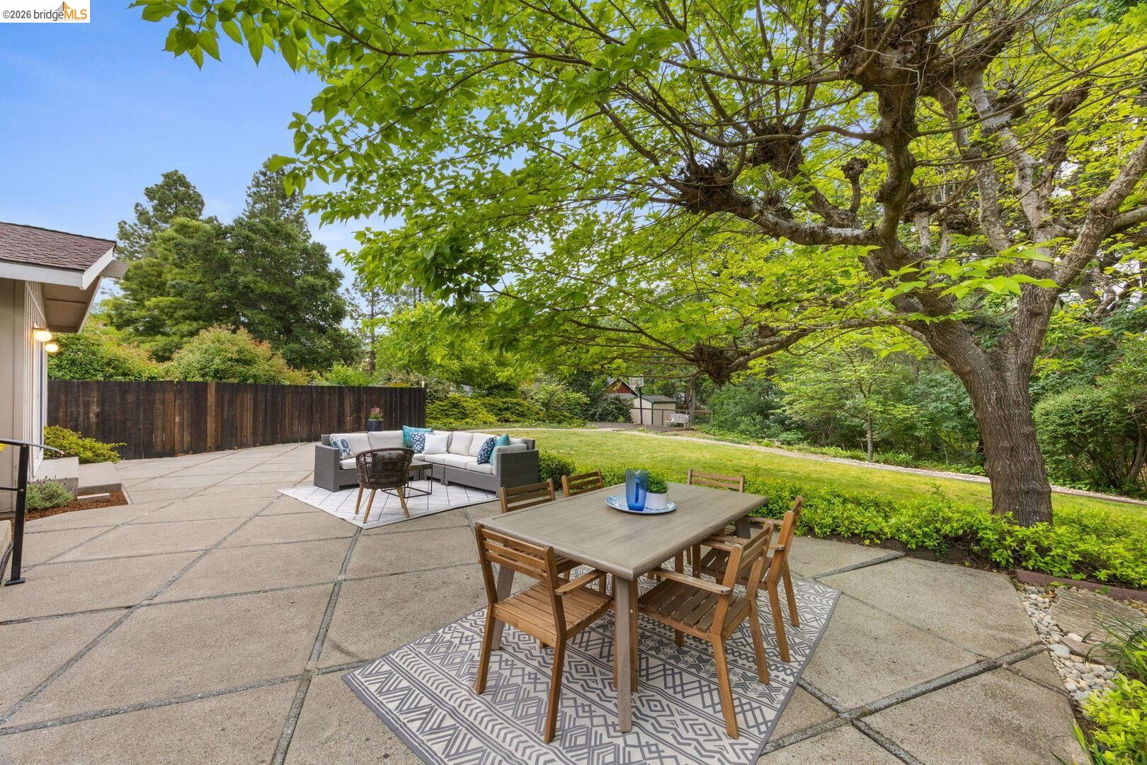 105 Linda LN
