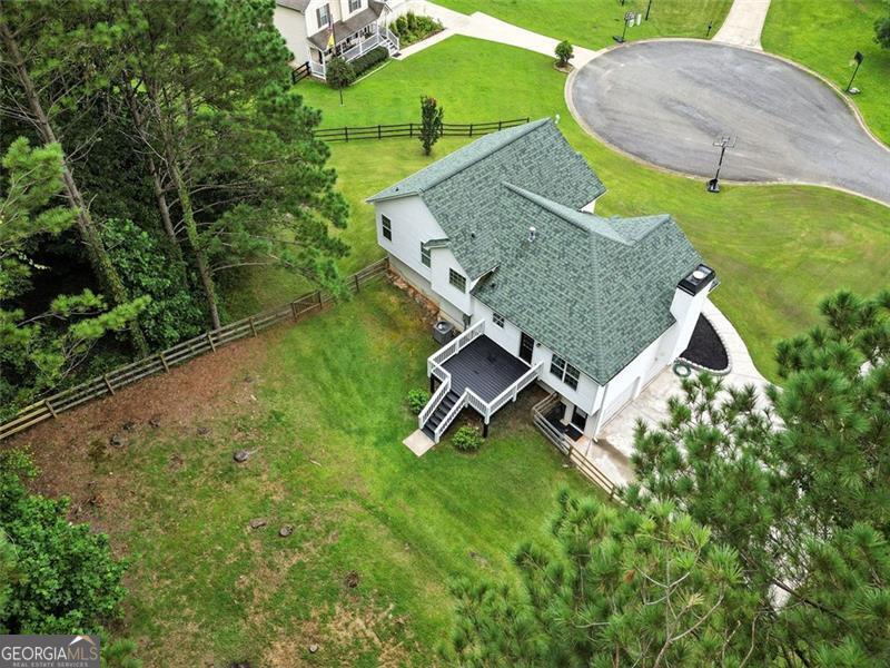 302 WHITE MARBLE Way