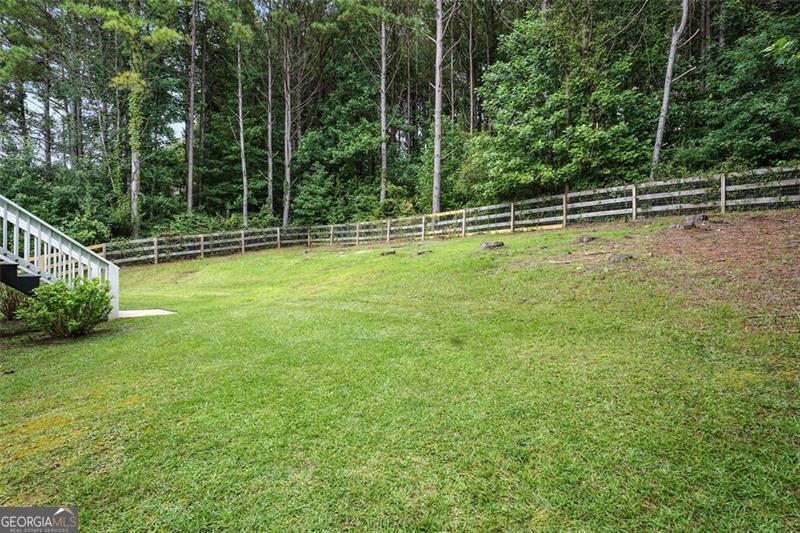 302 WHITE MARBLE Way