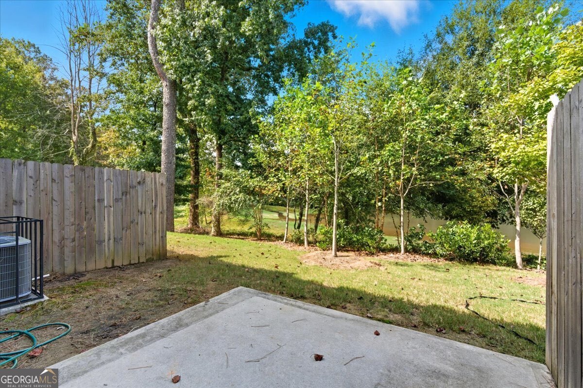 2832 Saratoga Lake View