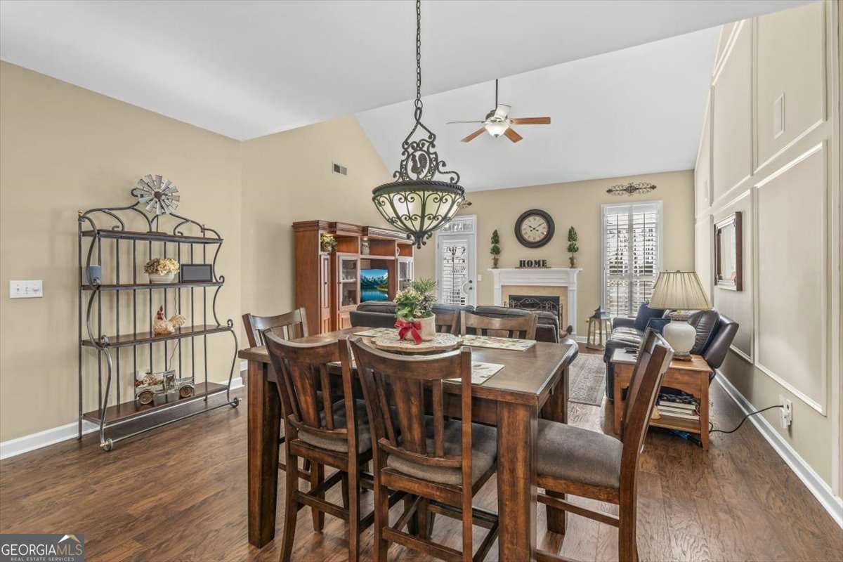 812 Cambron Commons Trace