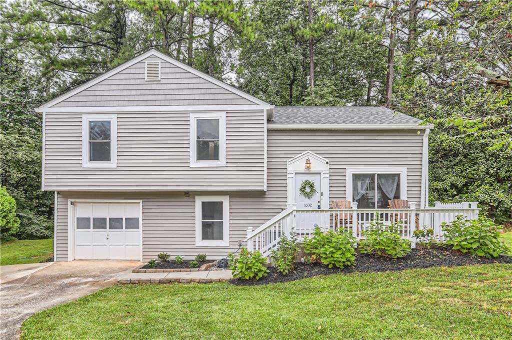 1632 Cotton Field Court NW