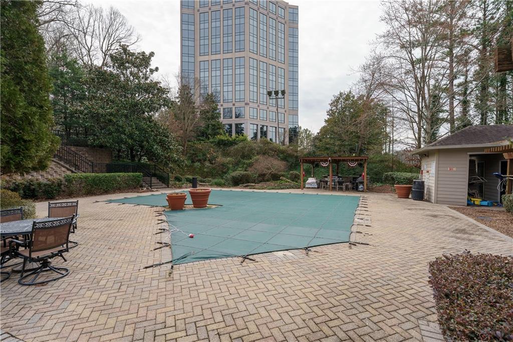 1250 Parkwood Circle SE Unit 1211