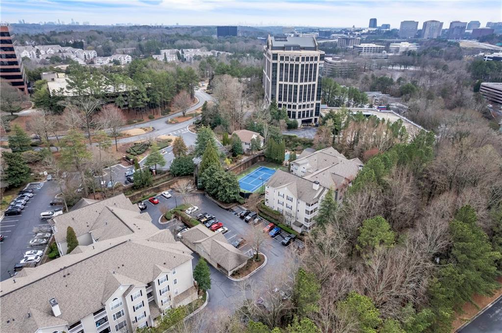 1250 Parkwood Circle SE Unit 2007