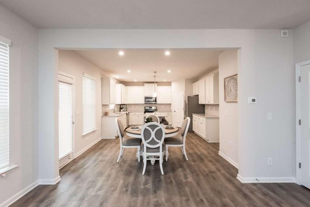 4421 Demesne Way