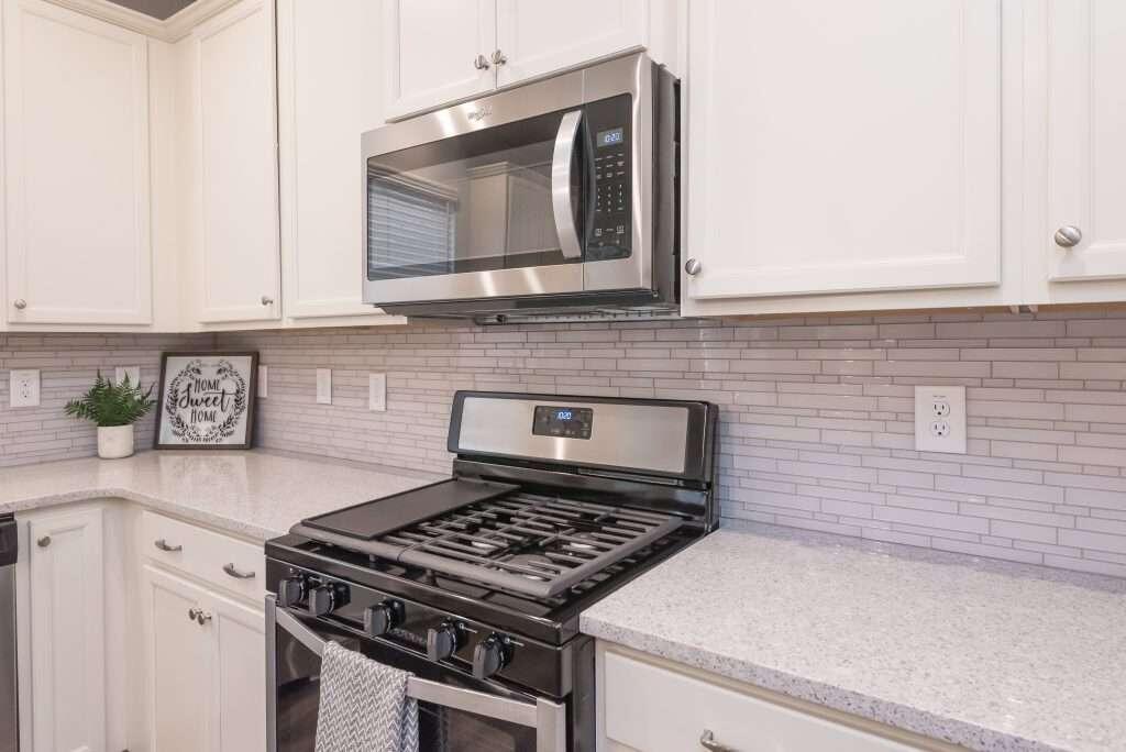 4421 Demesne Way