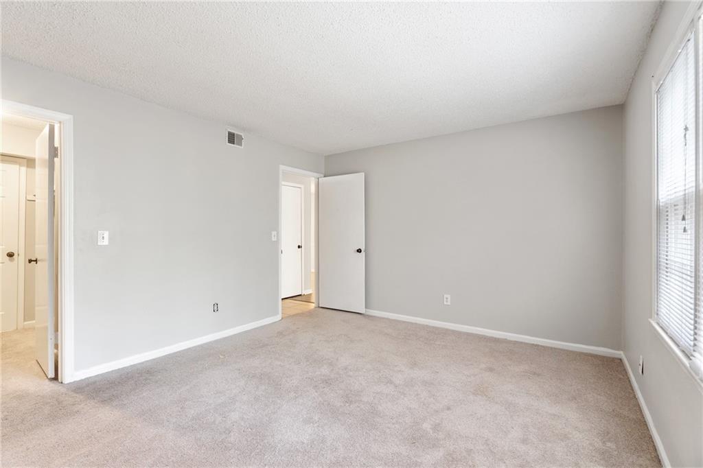 50 Monet Court NW