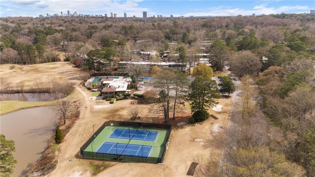 50 Monet Court NW