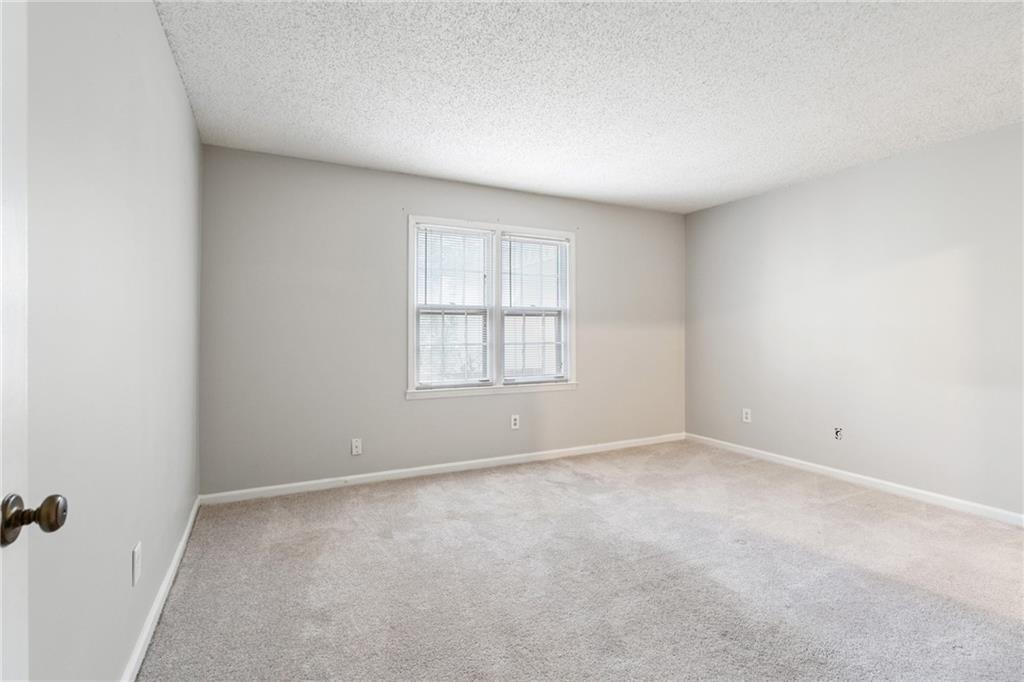 50 Monet Court NW