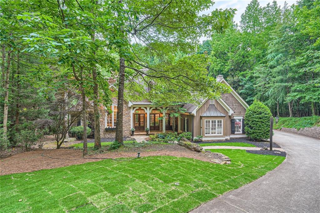 120 Charleston Circle