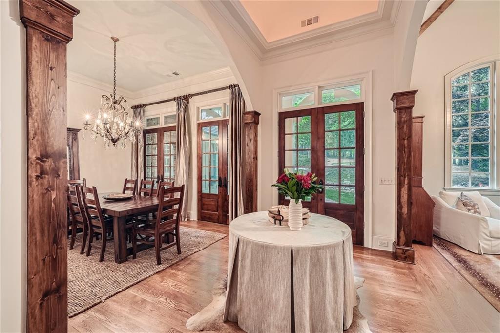 120 Charleston Circle