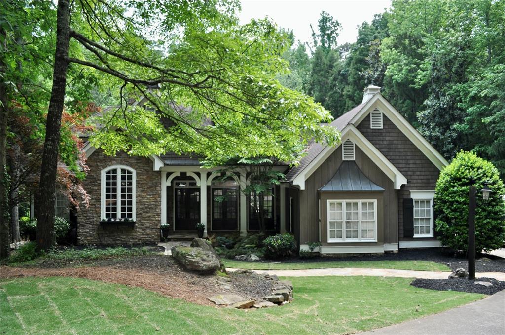 120 Charleston Circle