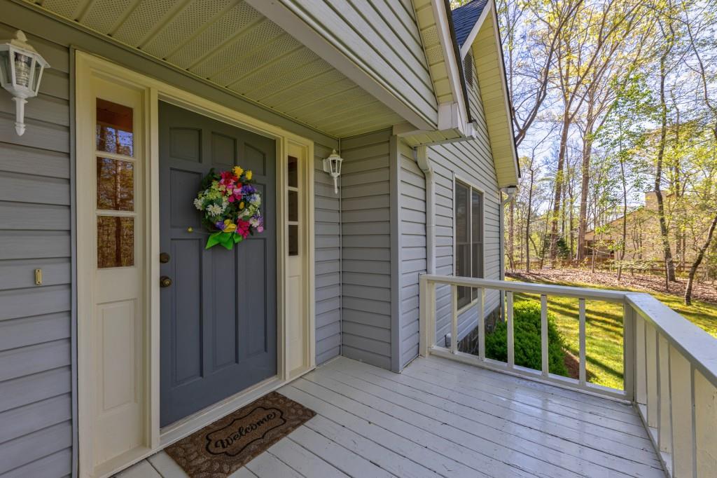 398 Hunters Court