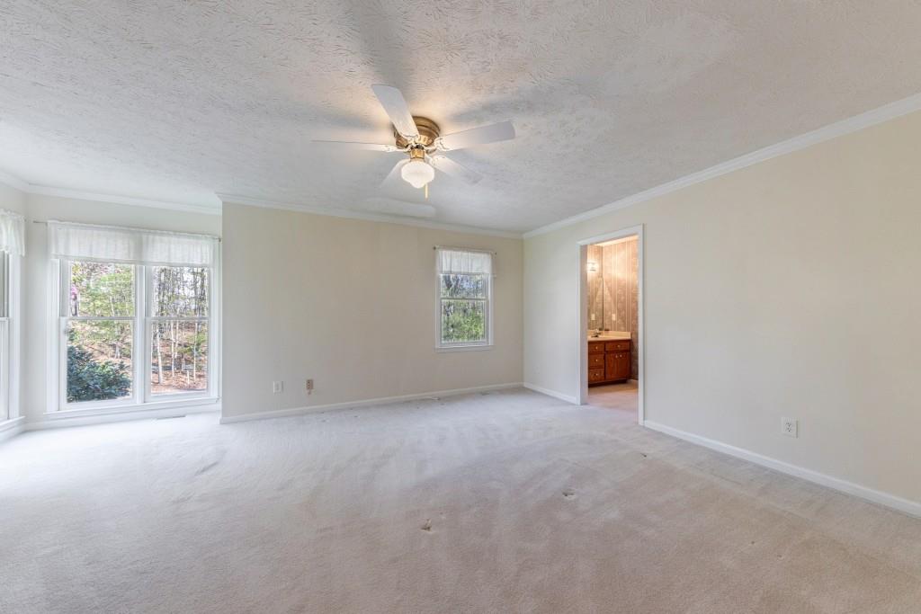398 Hunters Court