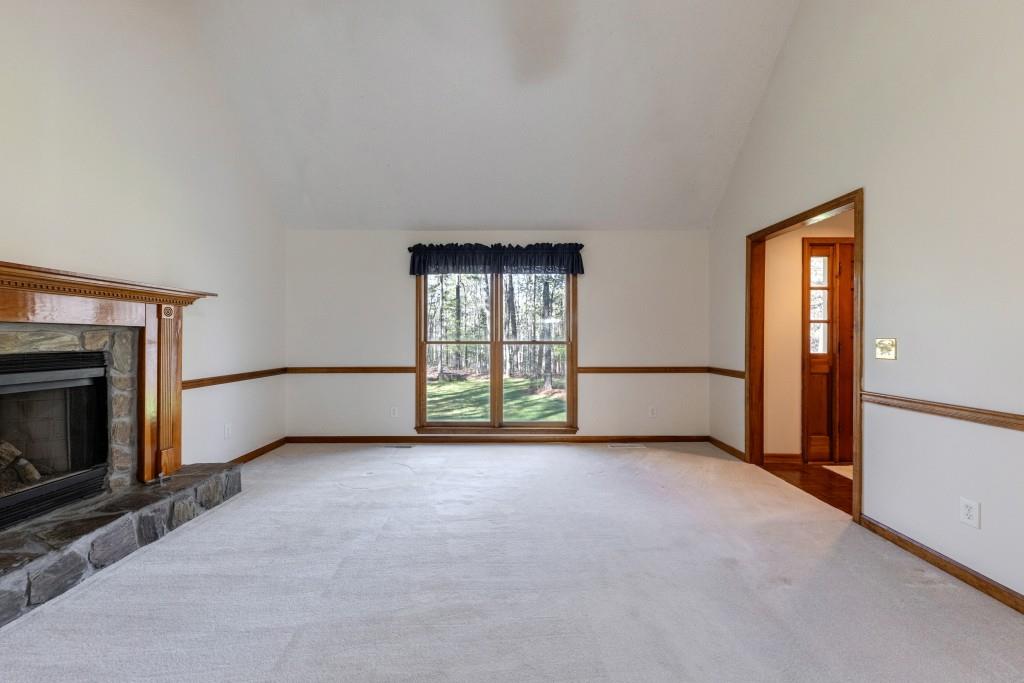 398 Hunters Court