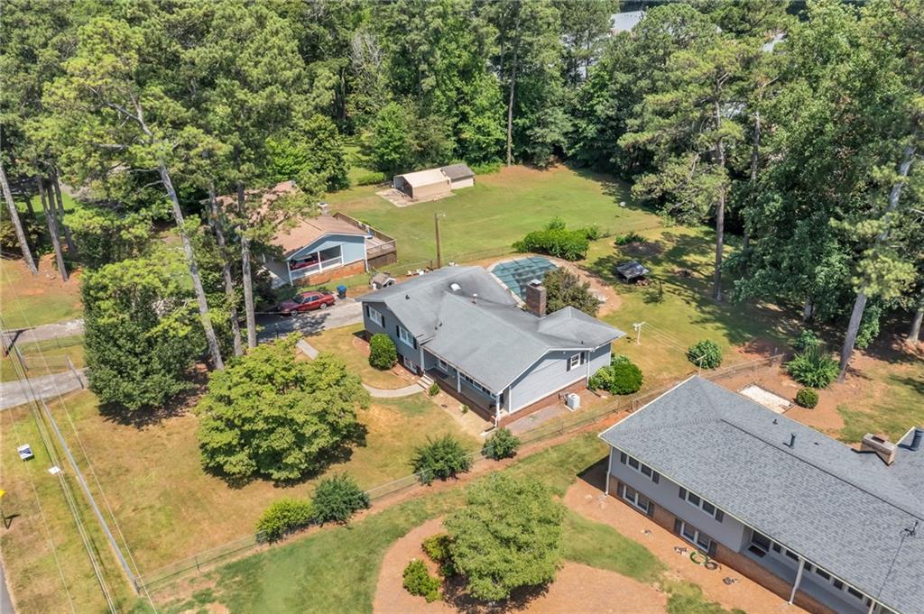 2035 Mozelle Drive