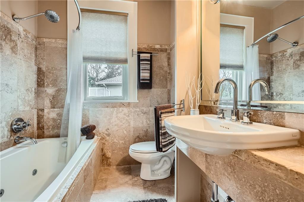 124 Lafayette Drive NE Unit 6