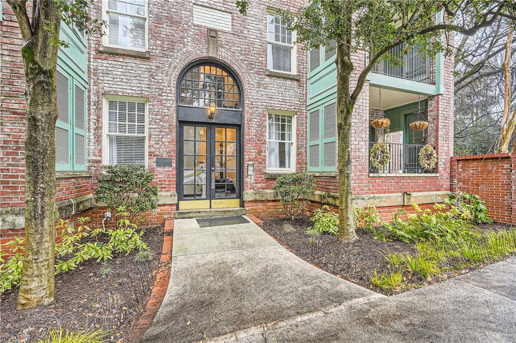 124 Lafayette Drive NE Unit 6