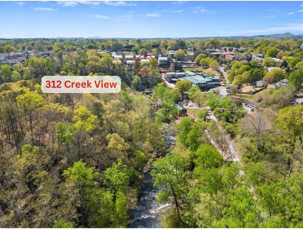 312 Creek View Lane