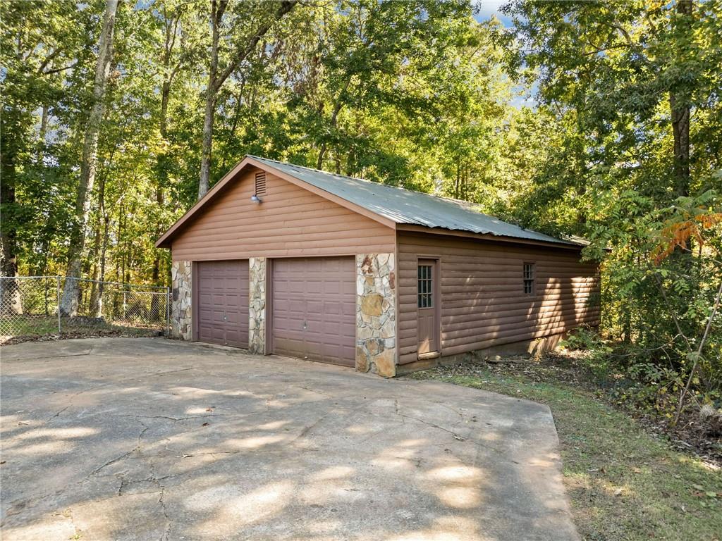 992 Lawson Drive