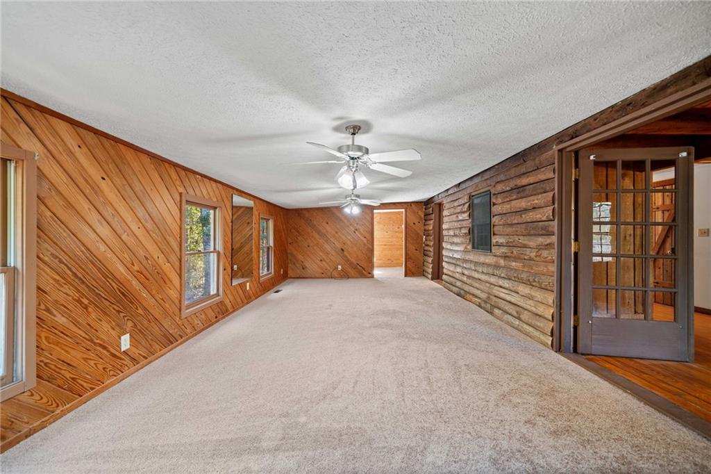 992 Lawson Drive