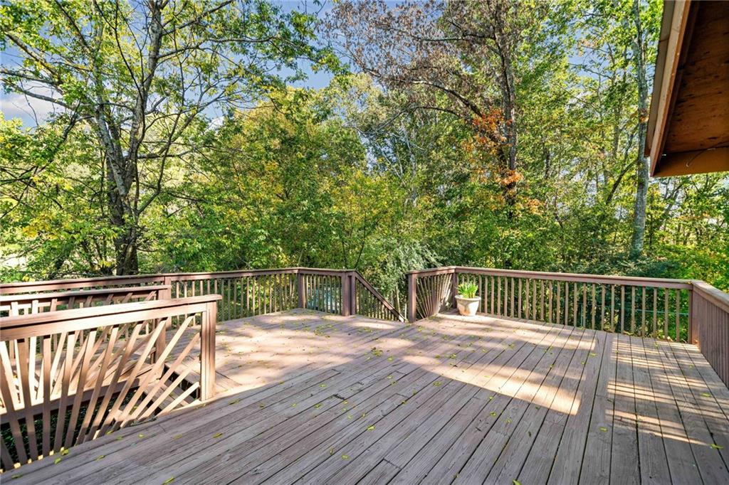 992 Lawson Drive