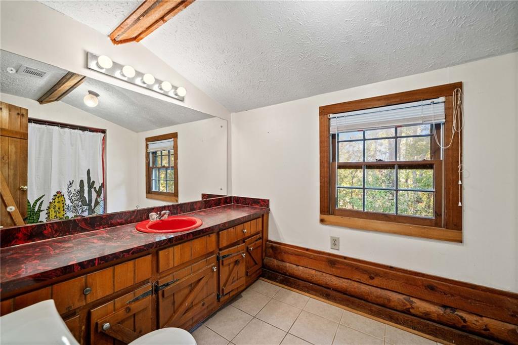 992 Lawson Drive