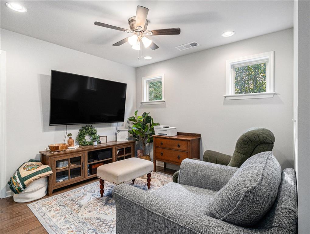 185 Trailside Way