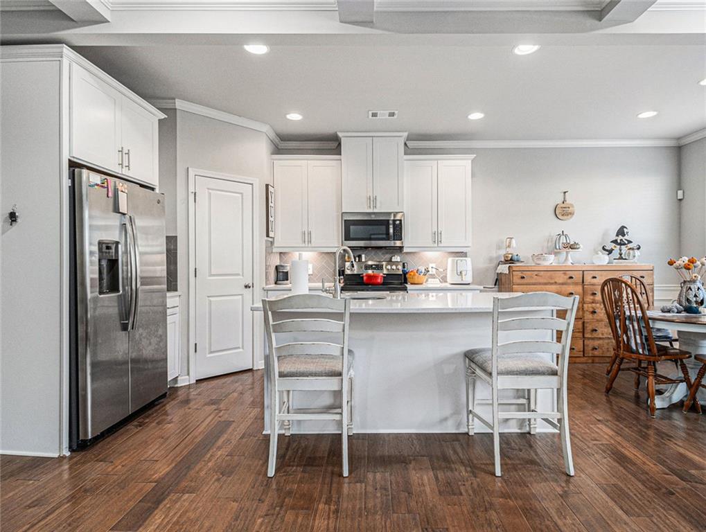 185 Trailside Way