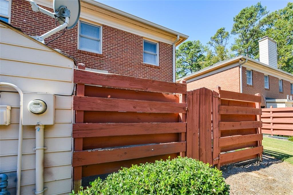 2808 Webb Bridge Road