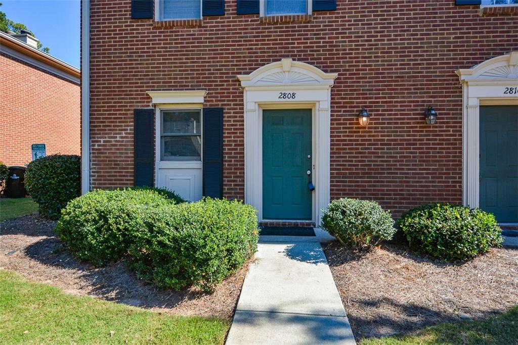 2808 Webb Bridge Road
