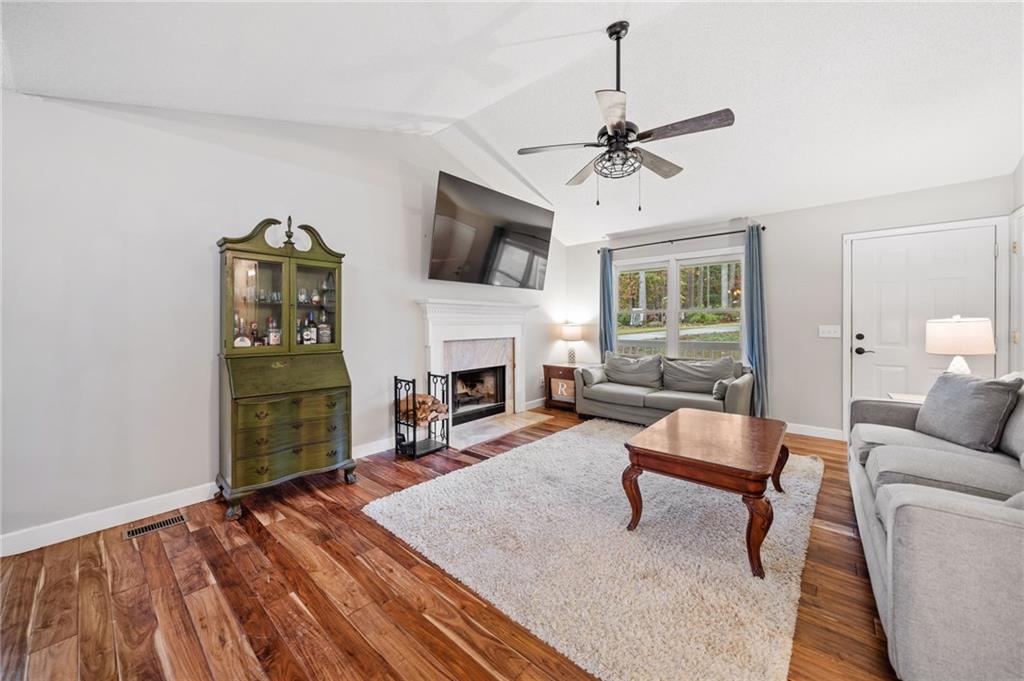 11 Timberland Court