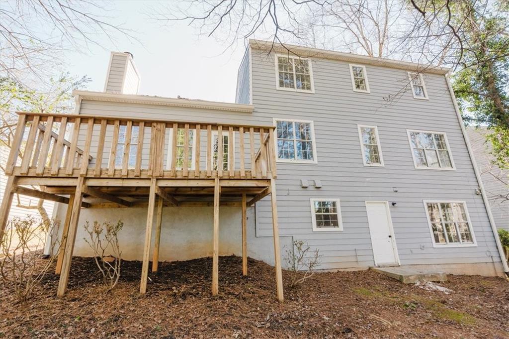 4850 Streamside Drive