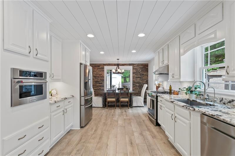 2100 Wood Court